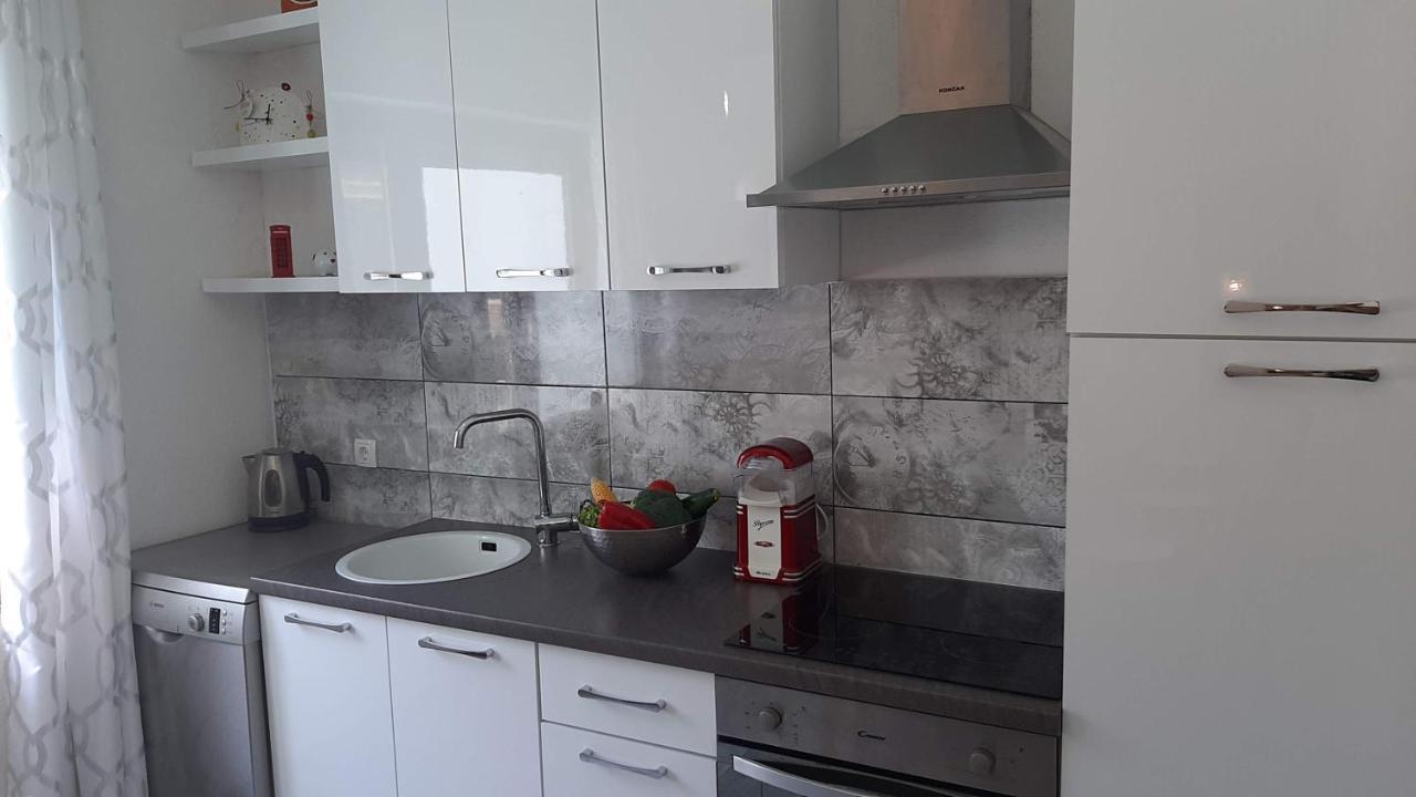 רייקה Vila Brig 108 - Private Swimming Pool And Jacuzzi מראה חיצוני תמונה